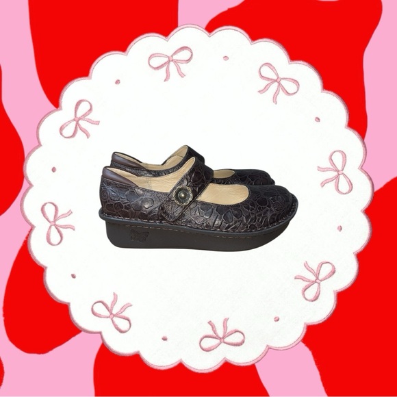 alegria brown mary janes π - Picture 8 of 10